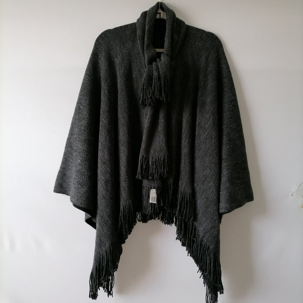 This & That Womens Black Ro Scarf Tie Sweater Shawl Fringe Kimono Sleeve One Sz